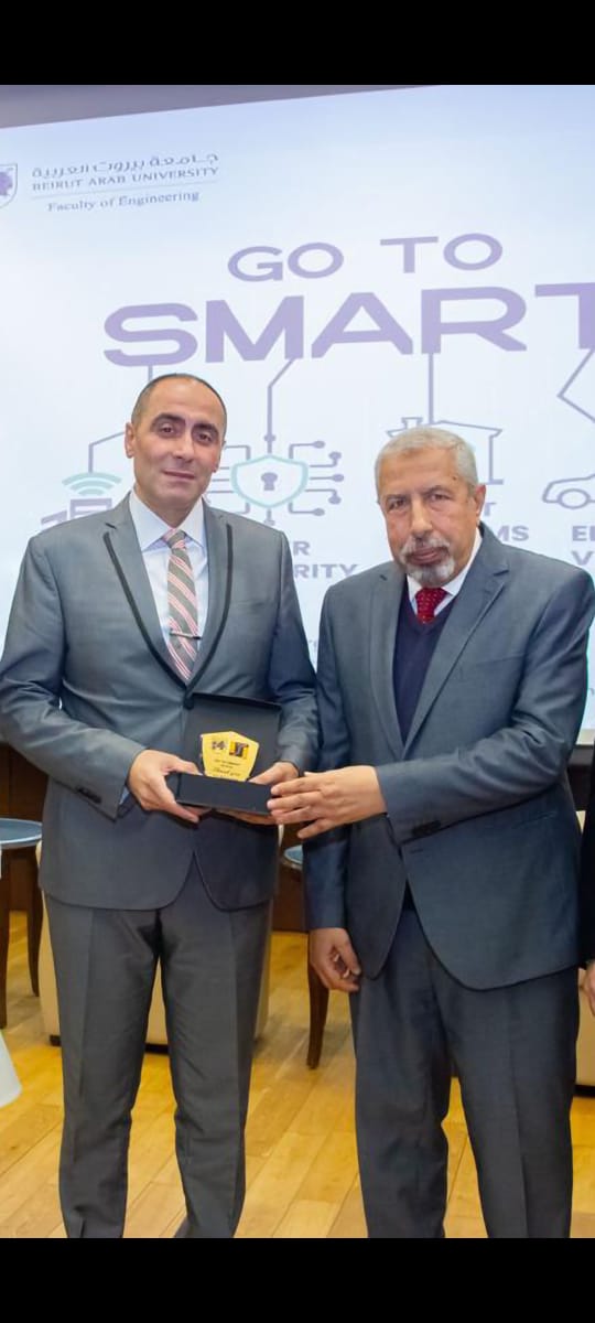 Dr. Khatib receiving smart systems innovation award